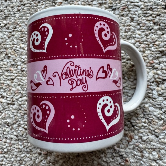 Valentine's Day Heart Mug - Pink Red and White Gift Adults Coffee Tea Home Dish - Picture 3 of 6